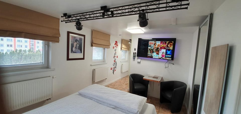 TV and multimedia, Bedroom