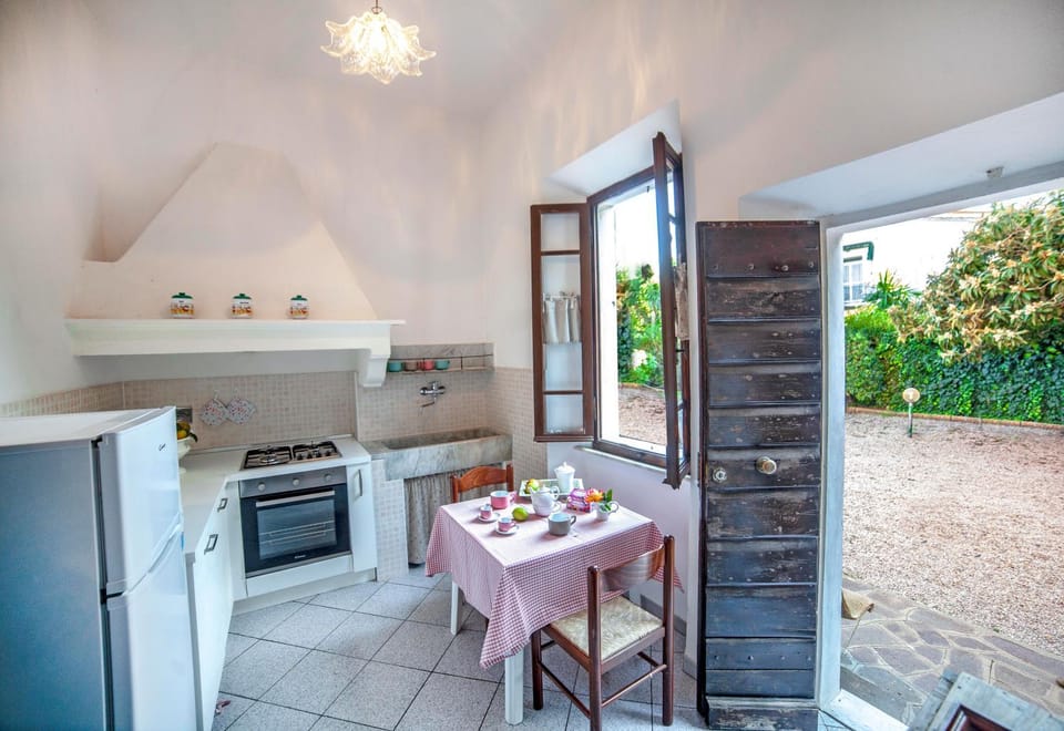 Villa Rosa de Mar Villa in Tuscany