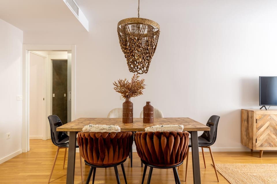 PISO NUEVO EN TRIANA Apartment in Seville