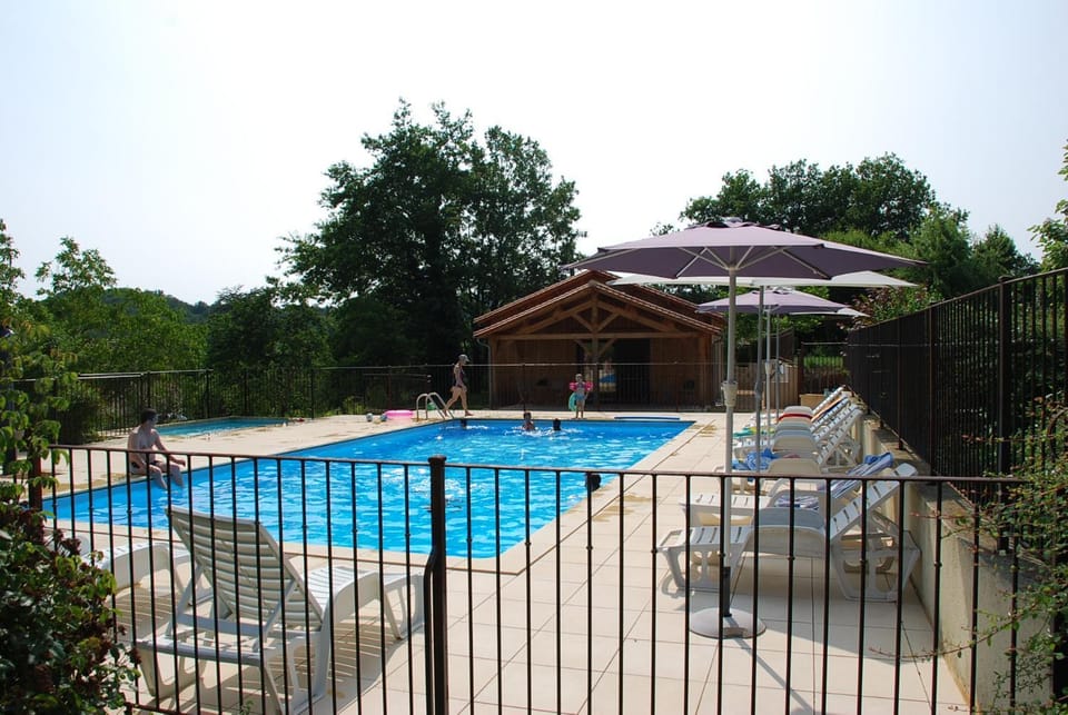 Day, Swimming pool, Swimming pool