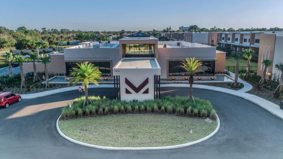 Property building, On site