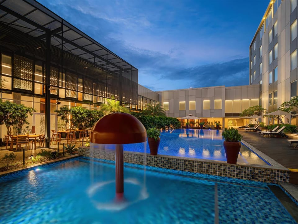 Pool view, Swimming pool