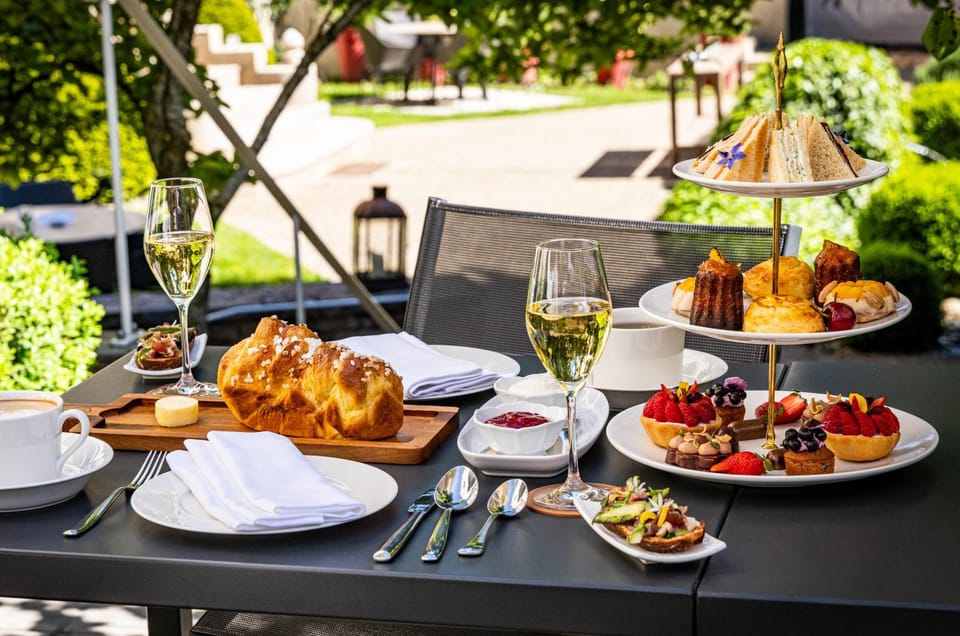 Food and drinks