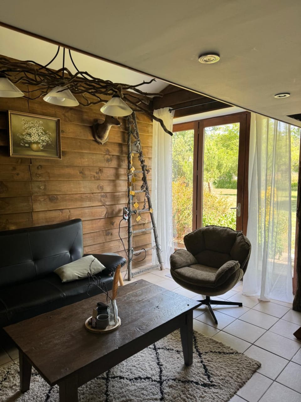 Living room, Seating area