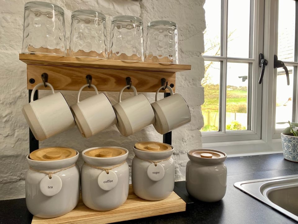 Coffee/tea facilities, Kitchen or kitchenette