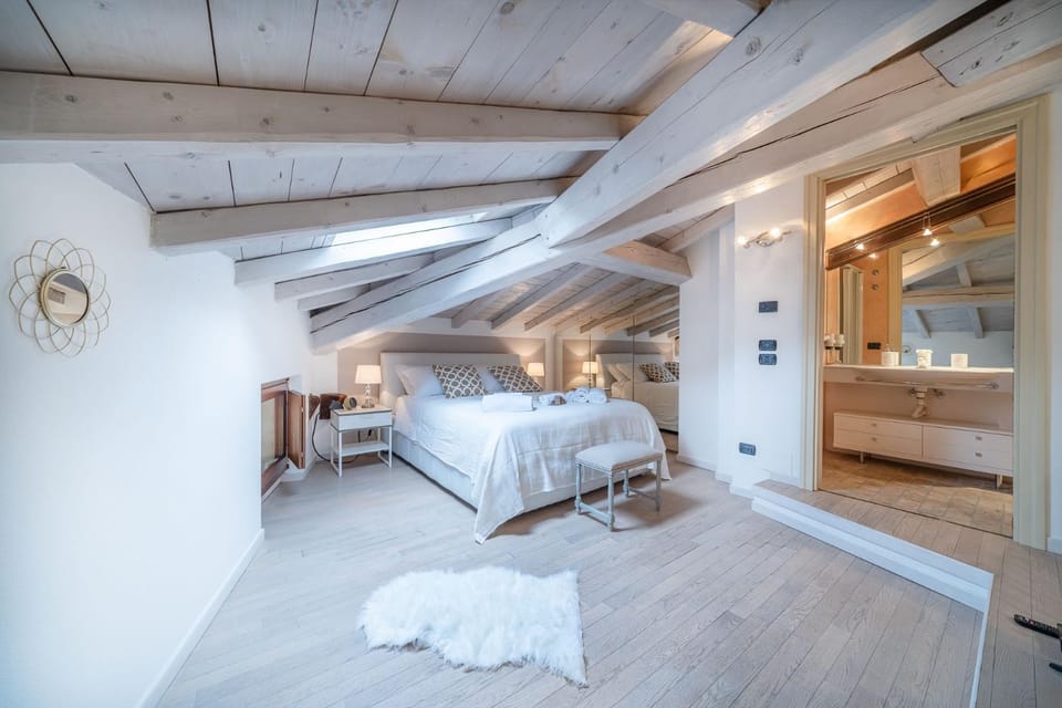 Bathroom, Bedroom