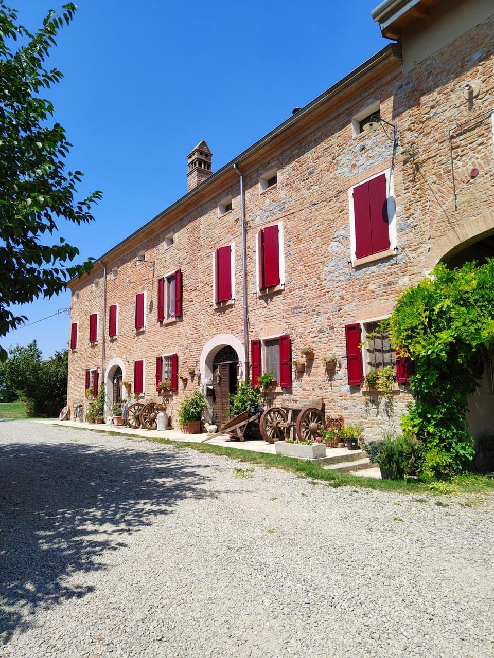 Property building, Day