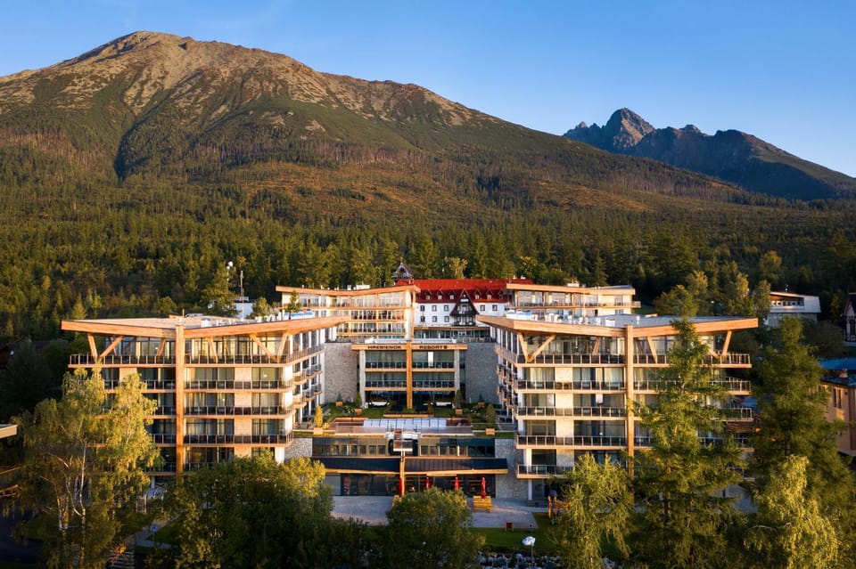 Property building, Natural landscape, Mountain view