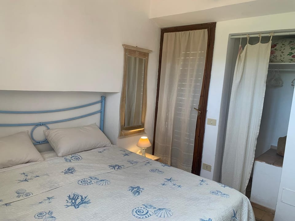 Villasimius villetta a 300 mt dalla spiaggia Via Libeccio n 67 House in Sardinia