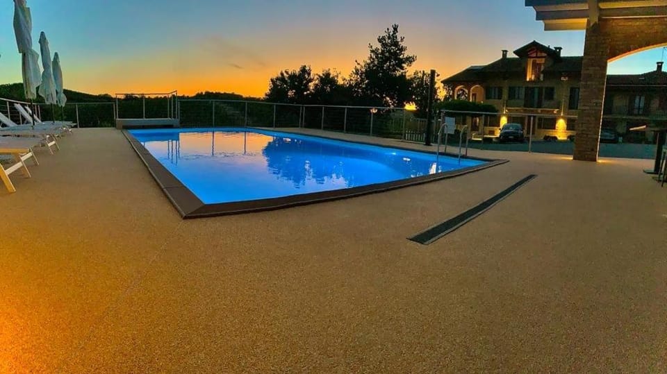 Natural landscape, Pool view, Swimming pool, Sunset, sunbed