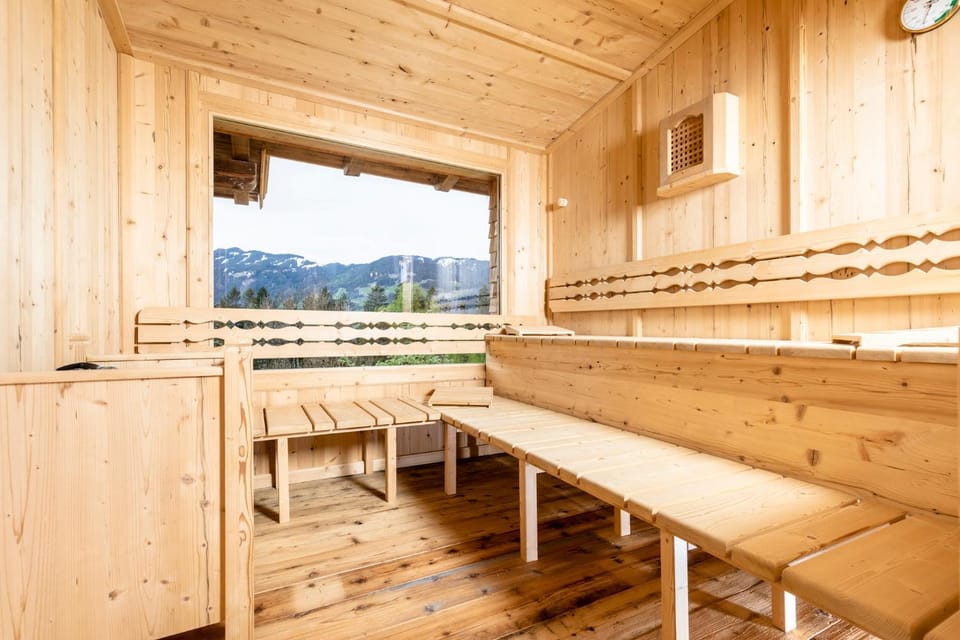 Sauna, Balcony/Terrace, Mountain view