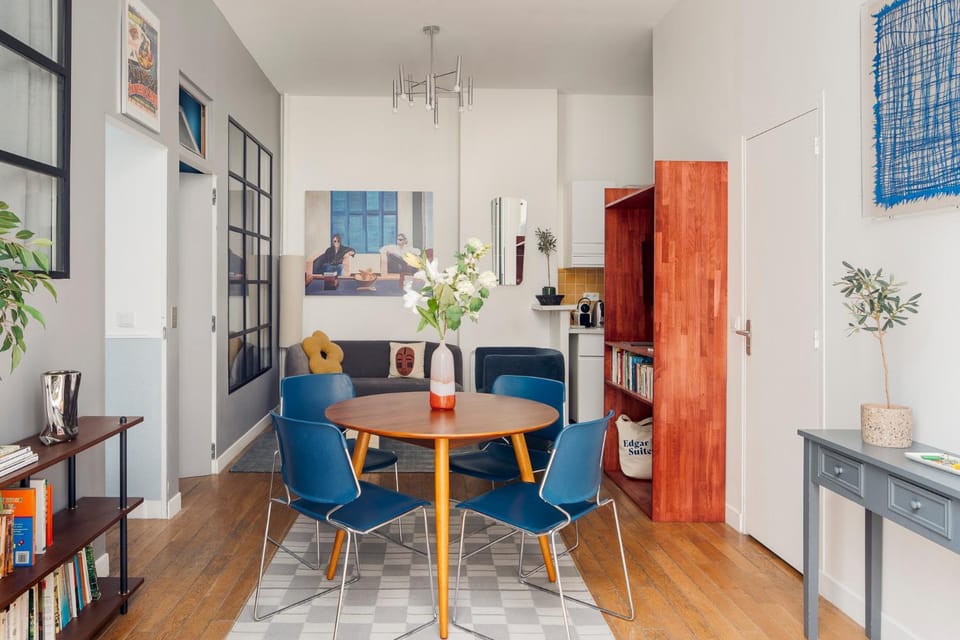 Facade/entrance, Living room