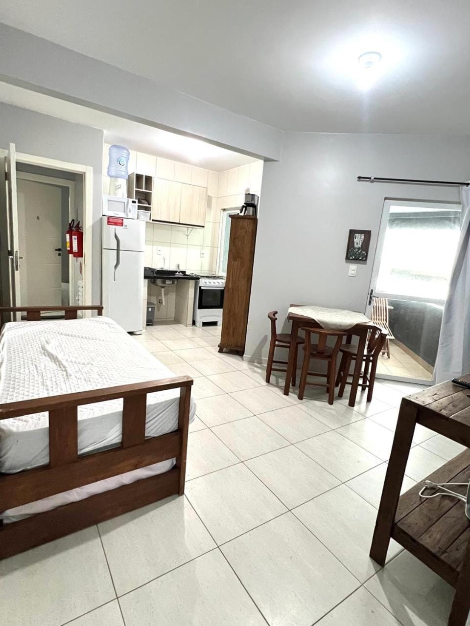 Residencial Melfi 3 - Apto 07 - Lateral Apartment in Bombinhas
