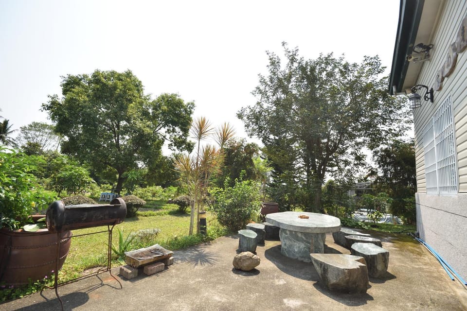台東鳥語花香包棟民宿 Farm Stay in Kaohsiung
