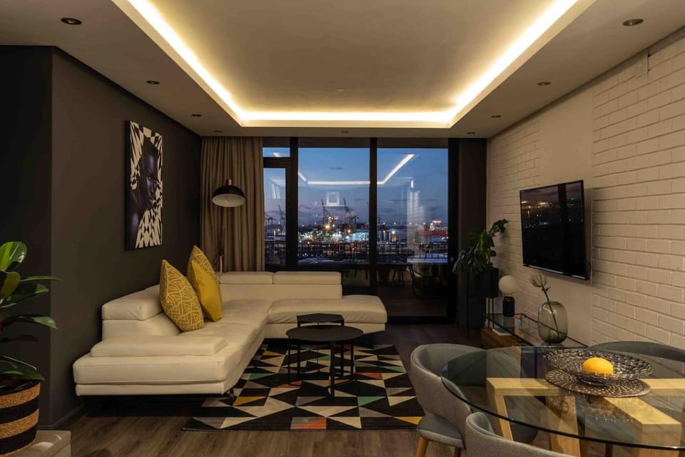 Brand new penthouse with waterfront views Apartment in Cape Town