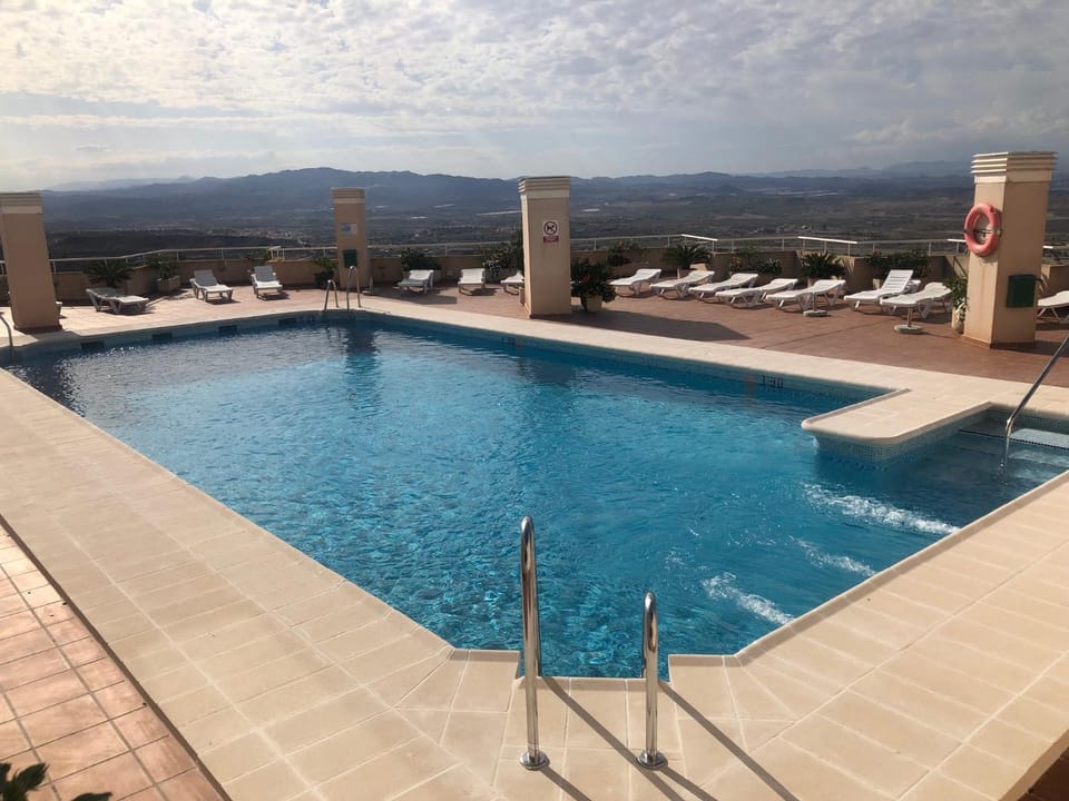 Pool view, Swimming pool, sunbed