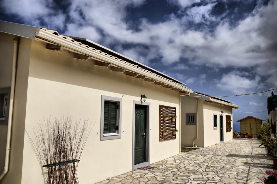 Property building, Day