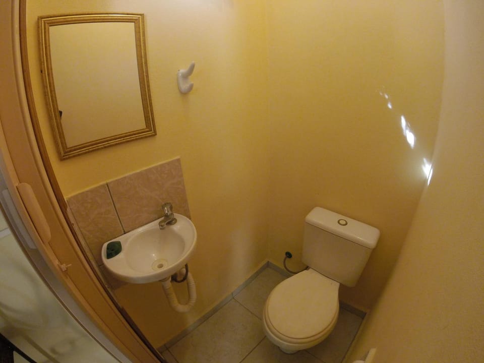 Toilet, Bathroom