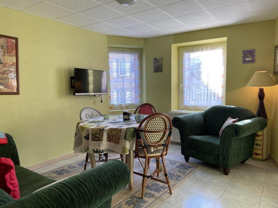 Maison de charme à Arfeuilles pour randonnées - FR-1-489-52 House in Auvergne-Rhône-Alpes