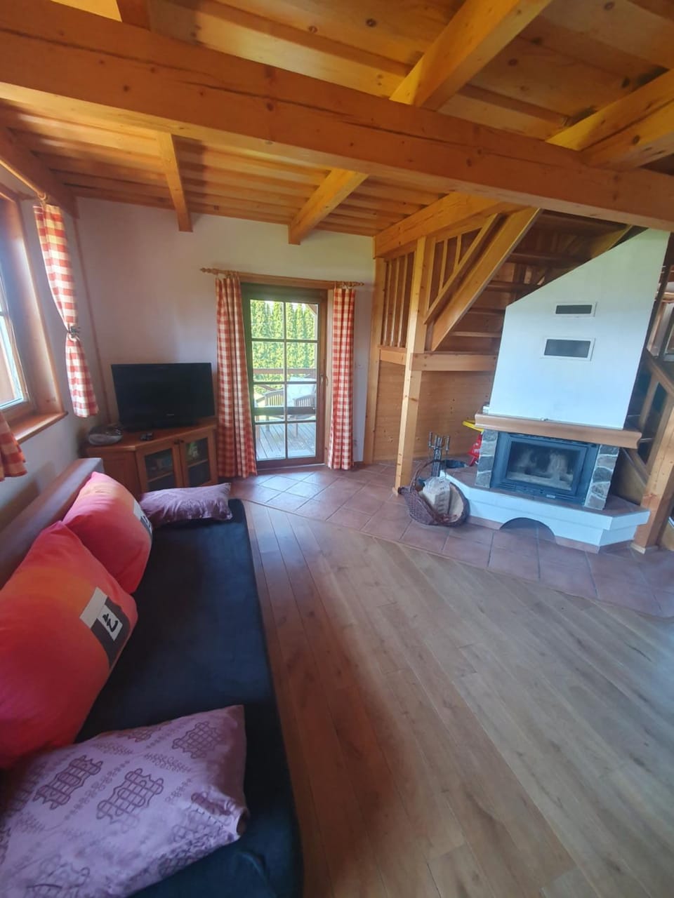 CHATA JASNA 2km od TATRALANDIE Chalet in Slovakia