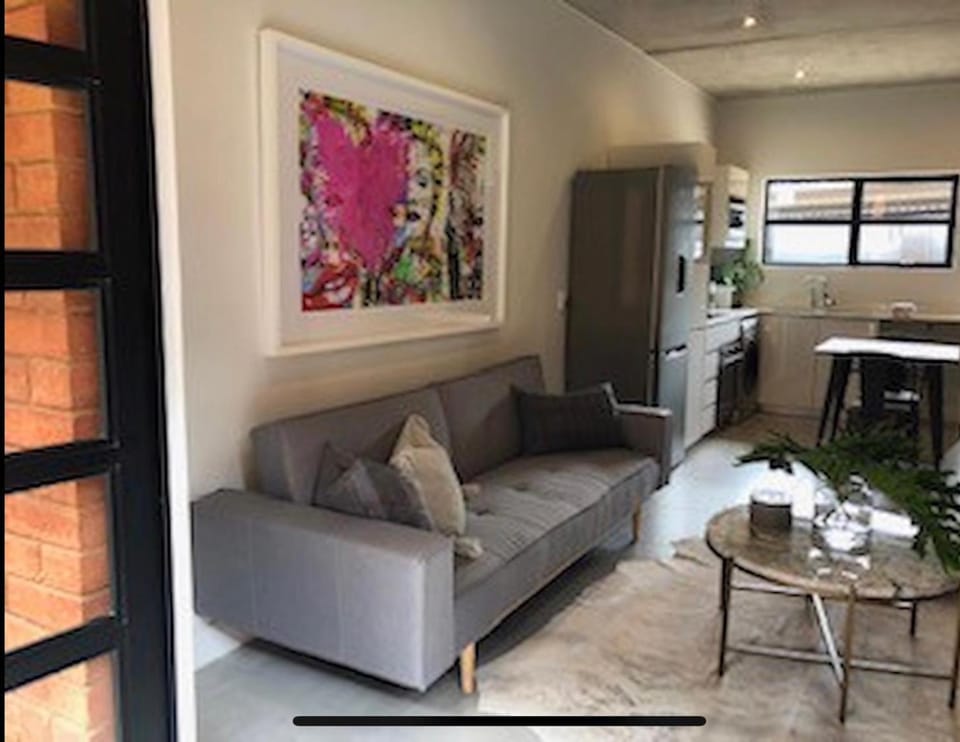 Trendy Melrose Apartment Apartment in Sandton