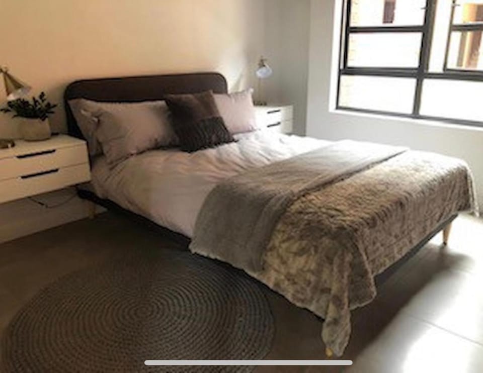 Trendy Melrose Apartment Apartment in Sandton