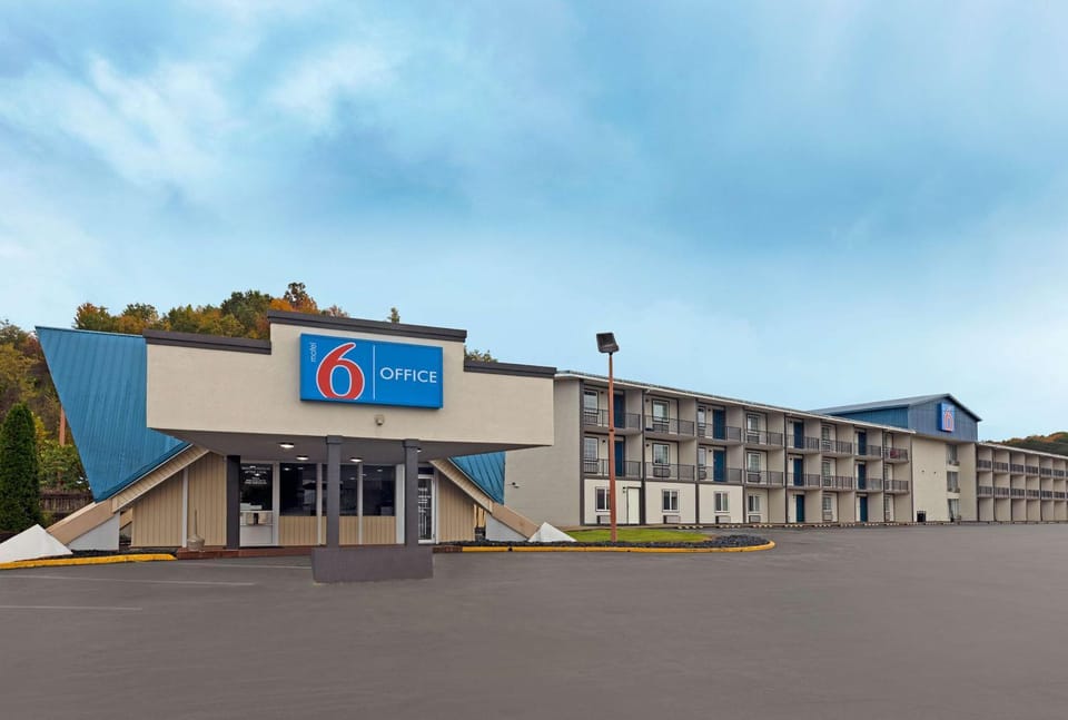 Property building, On site