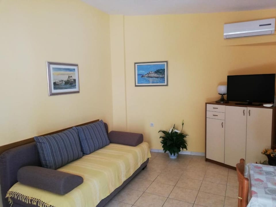 Apartment Center Tonka Apartment in Makarska
