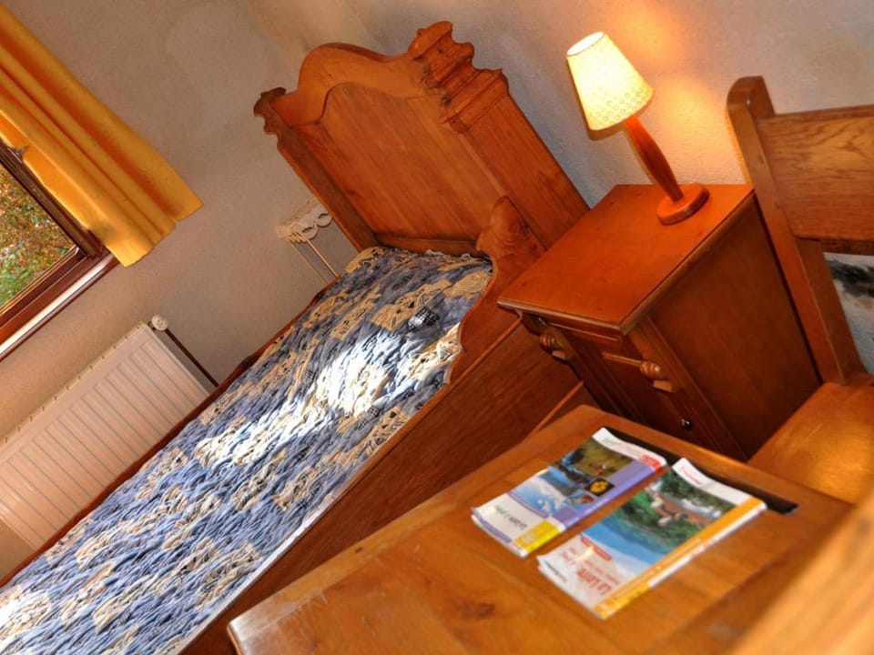 Gîte charmant avec cheminée et jardin clos près de Chazelles-sur-Lyon - FR-1-496-30 House in Auvergne-Rhône-Alpes