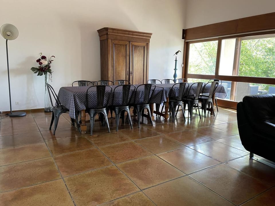 Villa d'architecte 200m² avec piscine privée et cheminée - FR-1-496-35 House in Auvergne-Rhône-Alpes