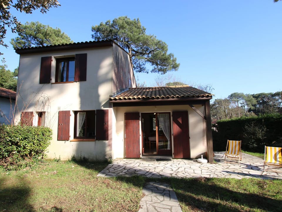 Maison familiale à 750m de la plage, jardin et parking privé - FR-1-364-84 House in Pays de la Loire