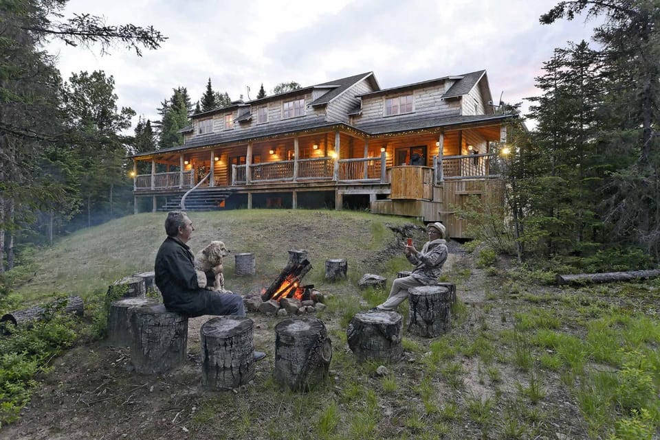Natural landscape, Garden view, Mountain view, group of guests