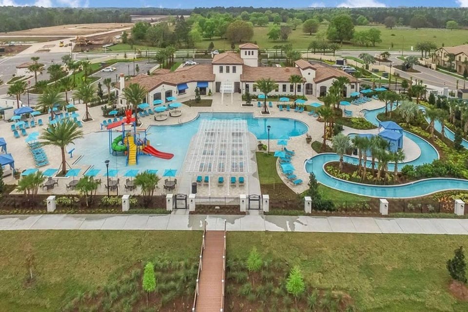 5BR Windsor at Westside Resort Family Villa Near Disney House in Four Corners