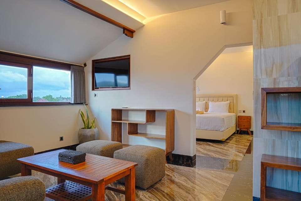 TV and multimedia, Living room, Photo of the whole room, Seating area