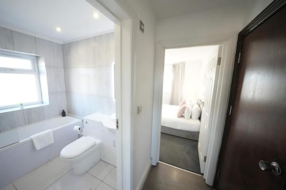 Toilet, Bed, Bathroom, Bedroom, Bath