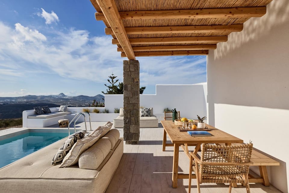 Balcony/Terrace, Swimming pool