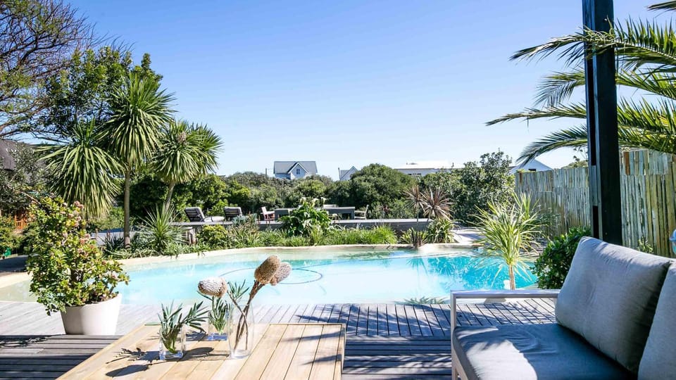 Noordhoek Beach Villa - solar back up power Bed and Breakfast in Cape Town