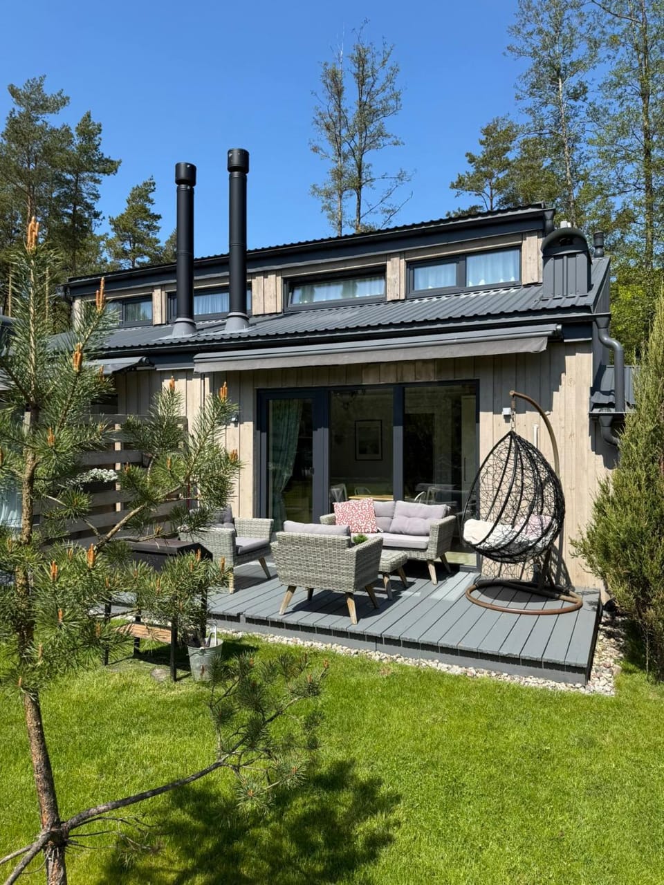 Forest & Sea Retreat Cottage with Pool Apartment in Palanga