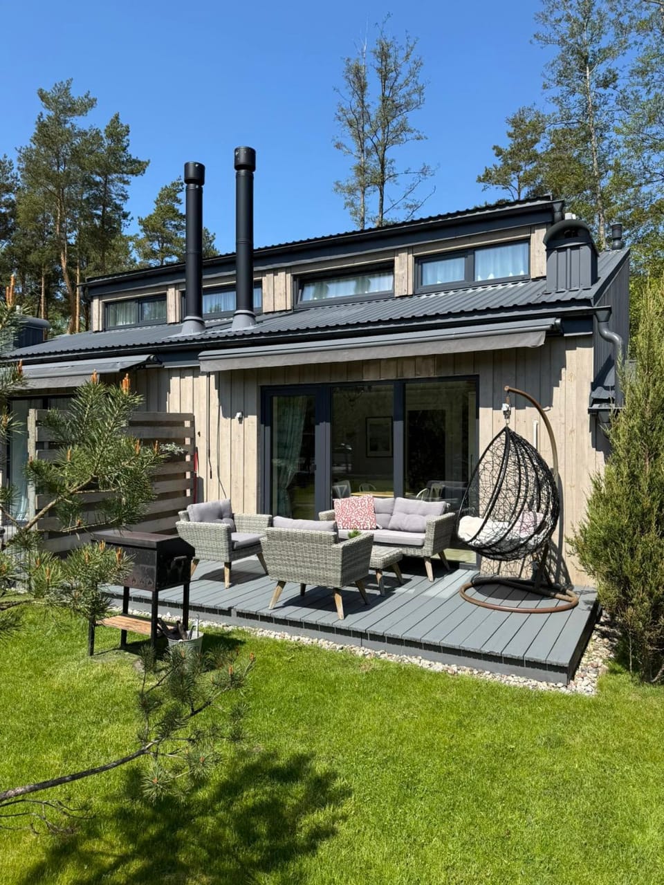 Forest & Sea Retreat Cottage with Pool Apartment in Palanga