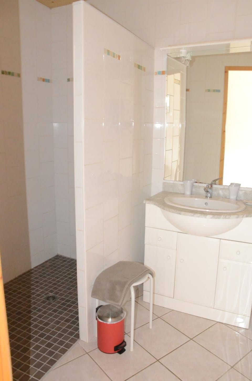 Shower, Property building, Bathroom