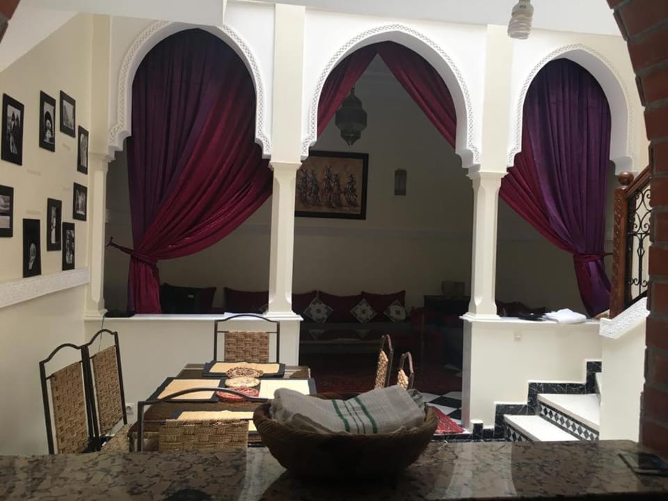 Living room, Decorative detail