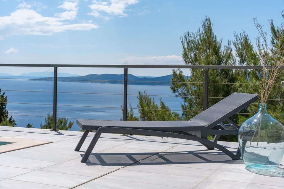 Patio, Day, Natural landscape, View (from property/room), Balcony/Terrace, Mountain view, Sea view, sunbed