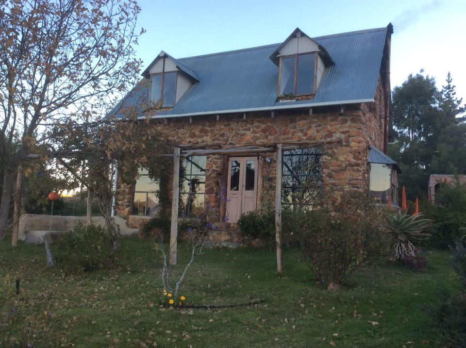 BARE NECESSITIES, NUDIST ONLY VENUE Naturist, clothes free Farm Stay in Western Cape
