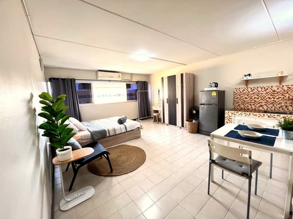 Tide Cozy Room near Impact Arena Muang Thong Apartment in Bangkok
