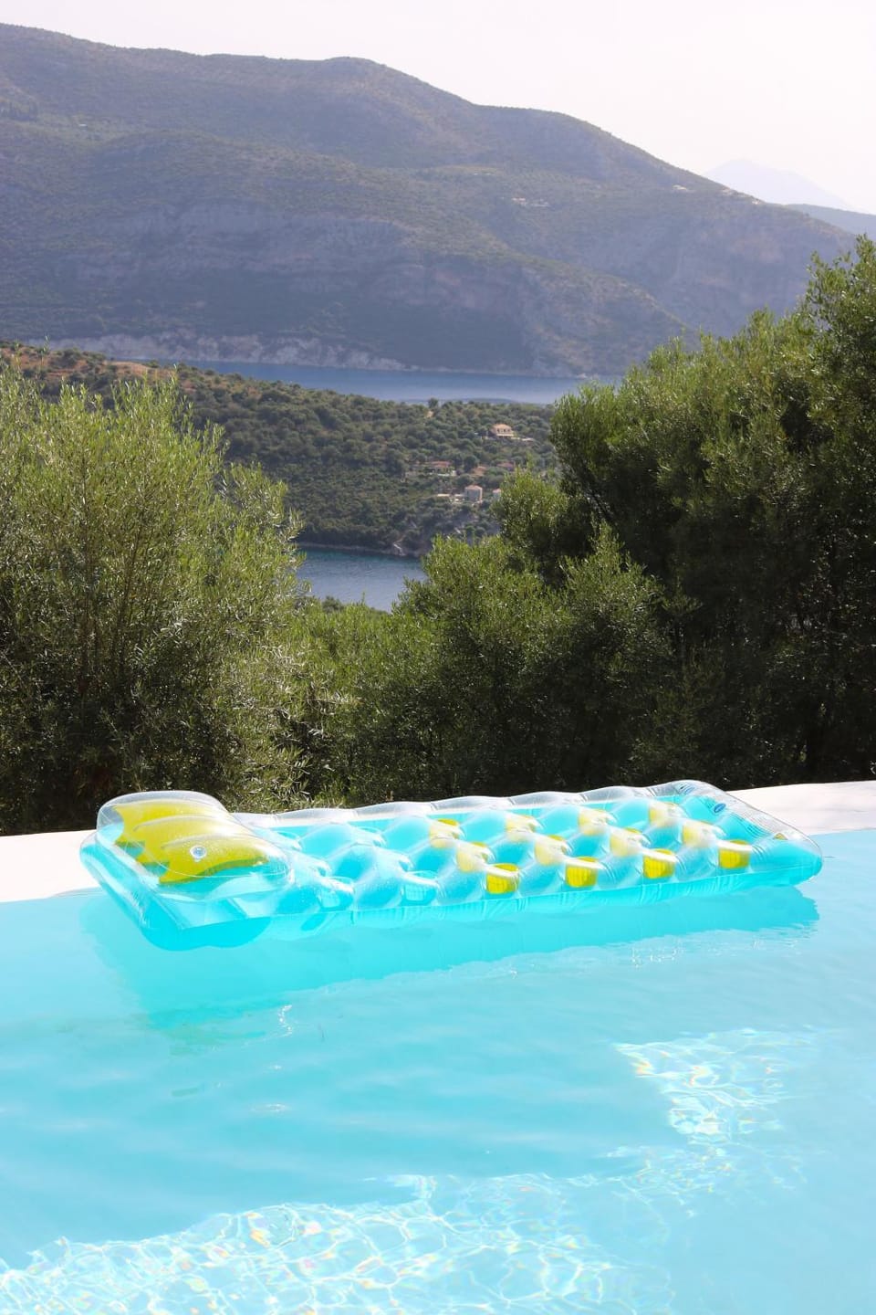 Day, Natural landscape, Mountain view, Pool view, Swimming pool