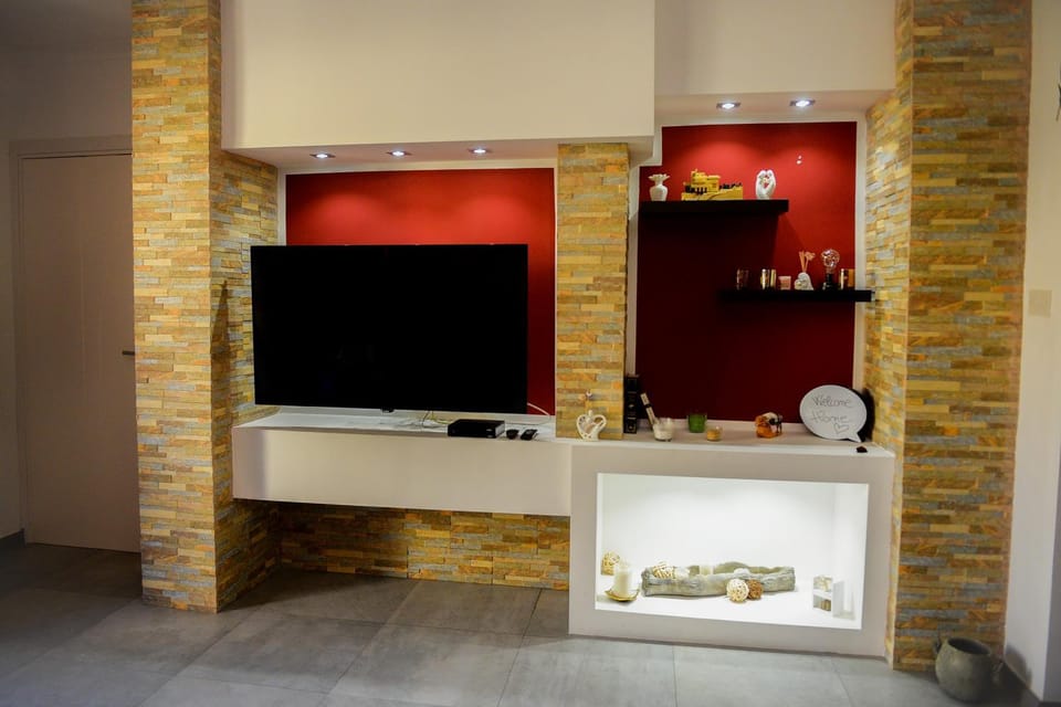 TV and multimedia