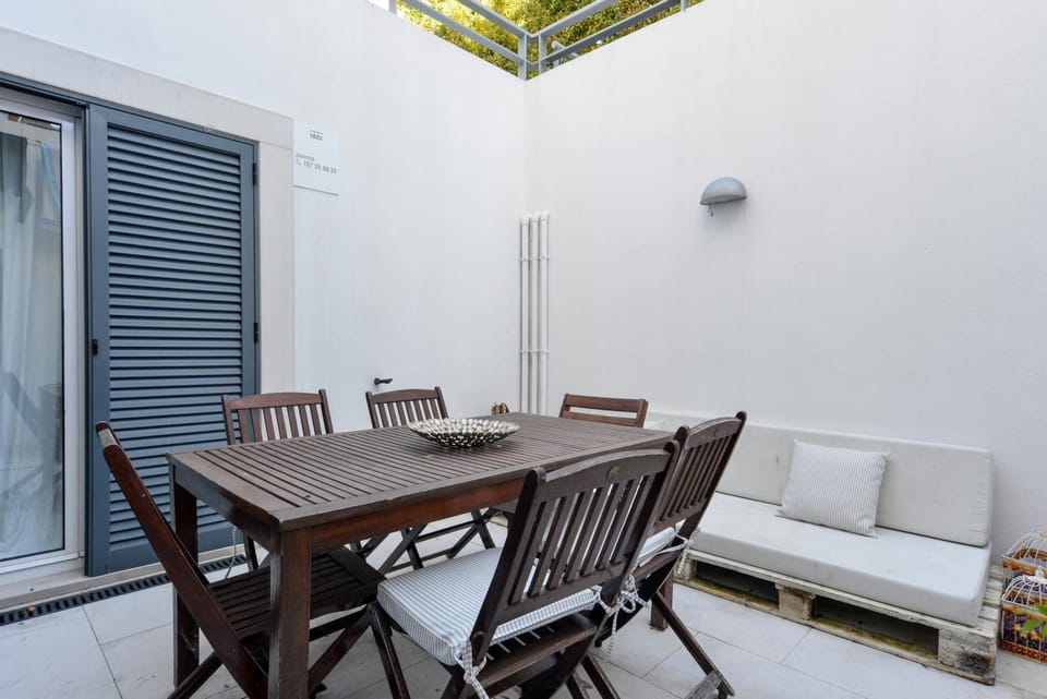 Balcony/Terrace, Seating area, Dining area