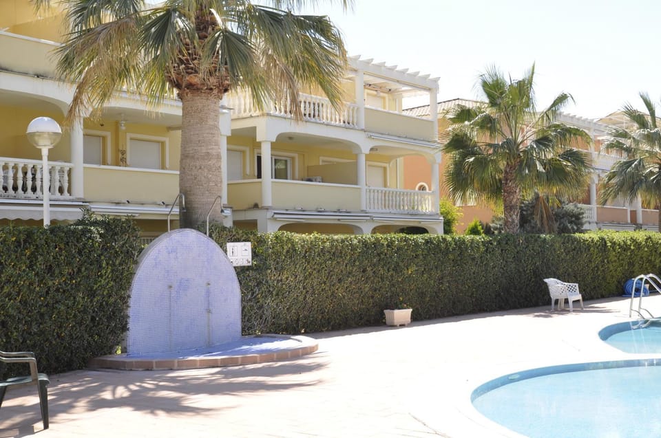 Estrella Blanca II, 2 dormitorios, by Bookindenia Apartment in Marina Alta