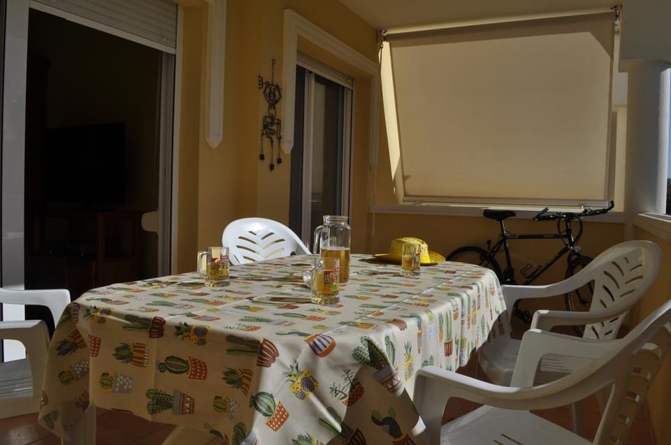 Estrella Blanca III, 2 dormitorios, by Bookindenia Apartment in Marina Alta