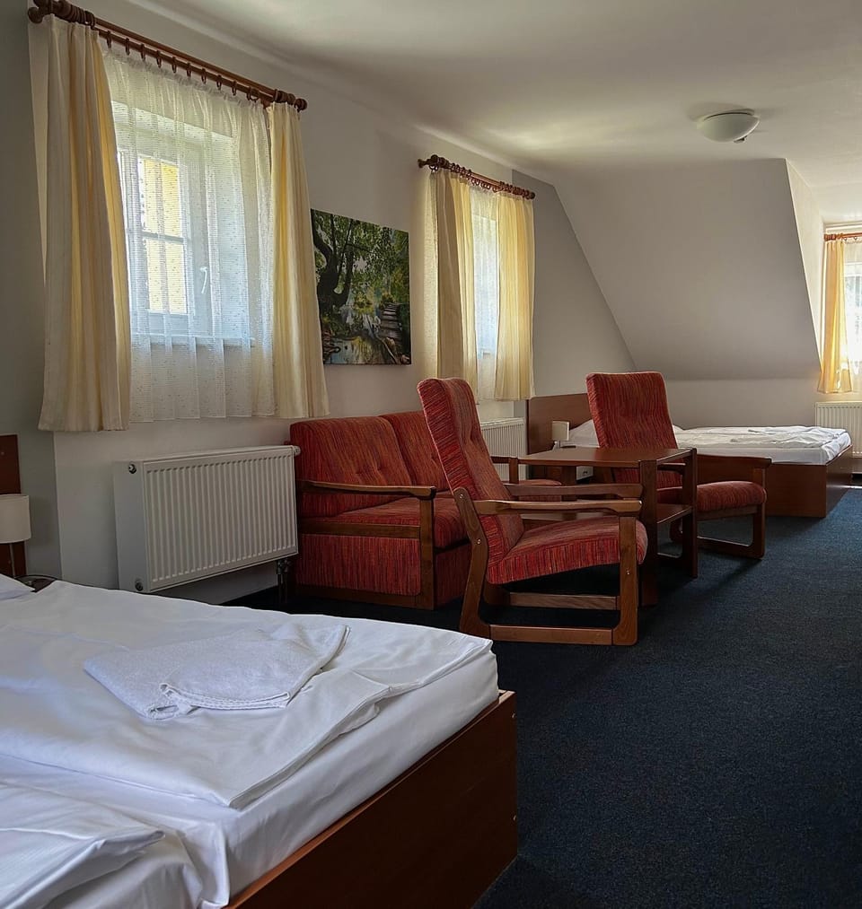 Hotel Lesní Chata Hotel in Lower Silesian Voivodeship